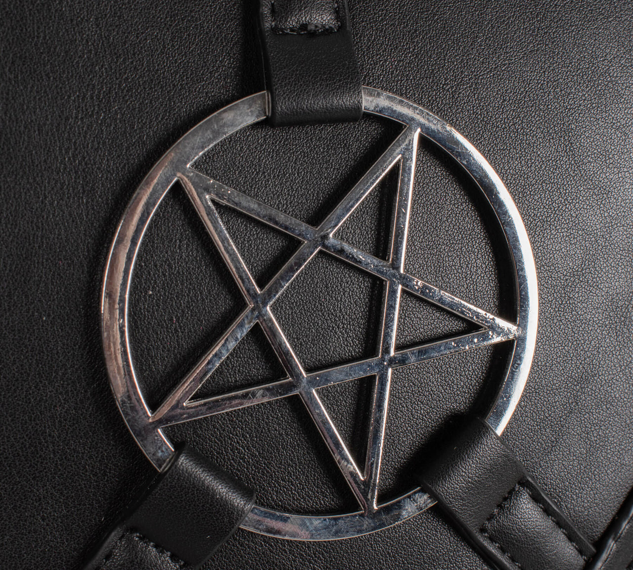 Heartless Clothing Pentahaunt Love Bag Gothic Heart-Shaped Crossbody with Spikes & Pentagram